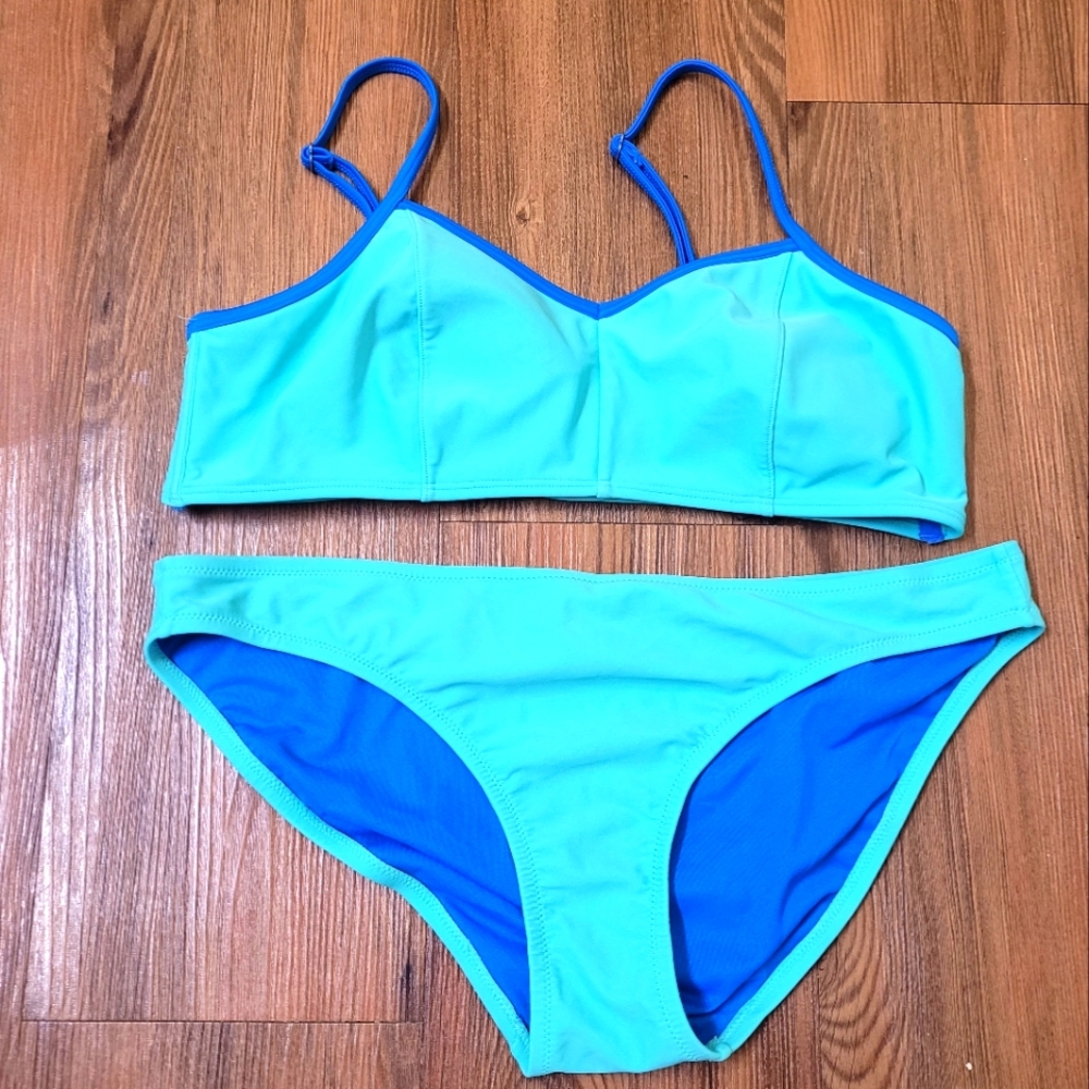 Old Navy Vibrant Blue Swimwear used good condition.